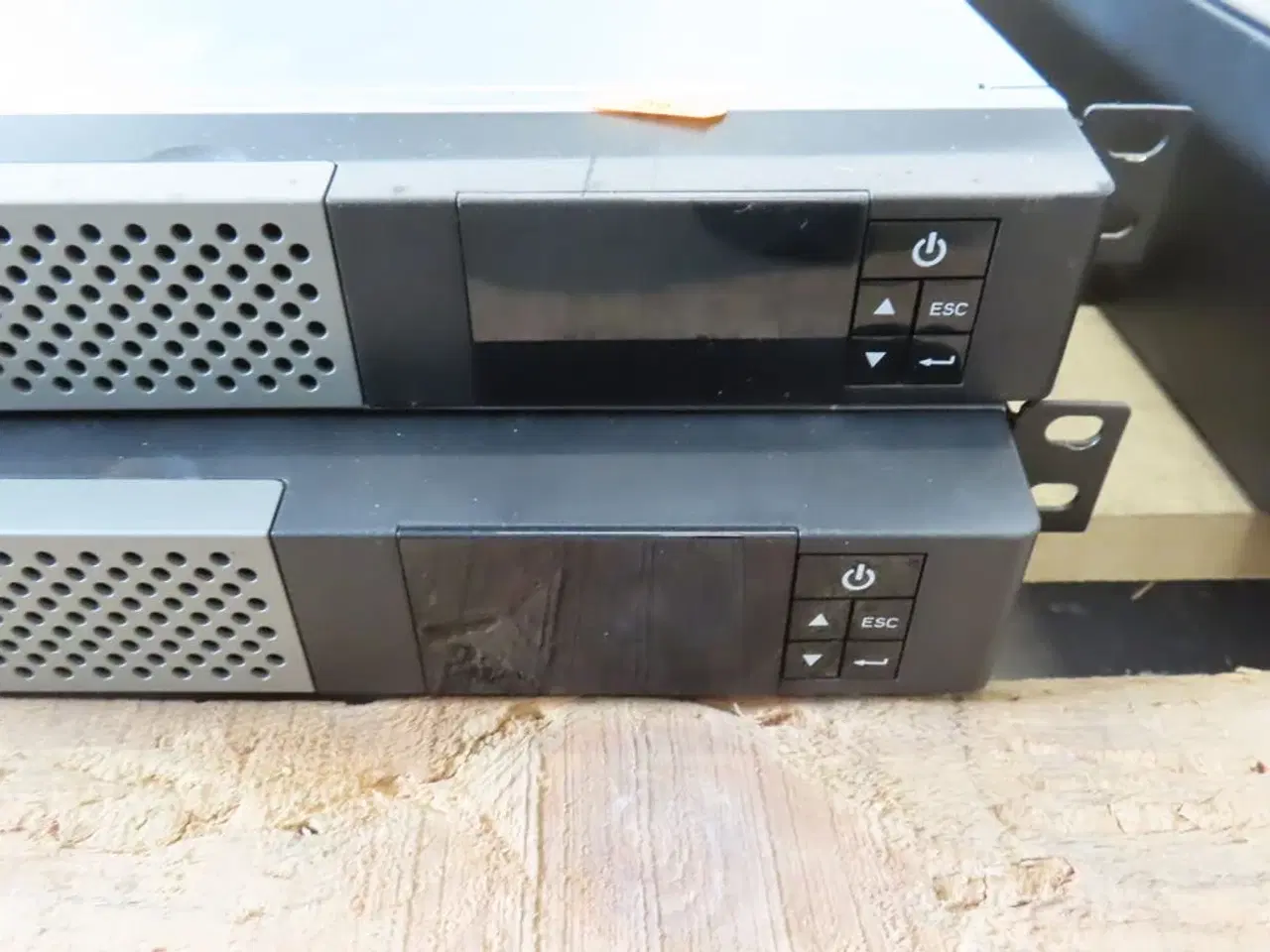 Billede 4 - 2 stk. UPS EATON 5P 1150 (Forsendelse ikke muligt)