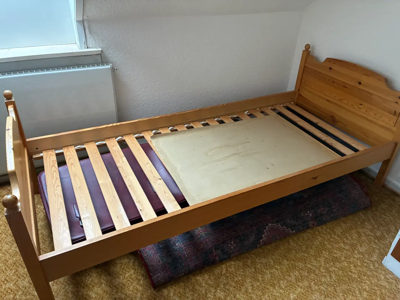 Billede 4 - Enkeltseng med god madras 90x200