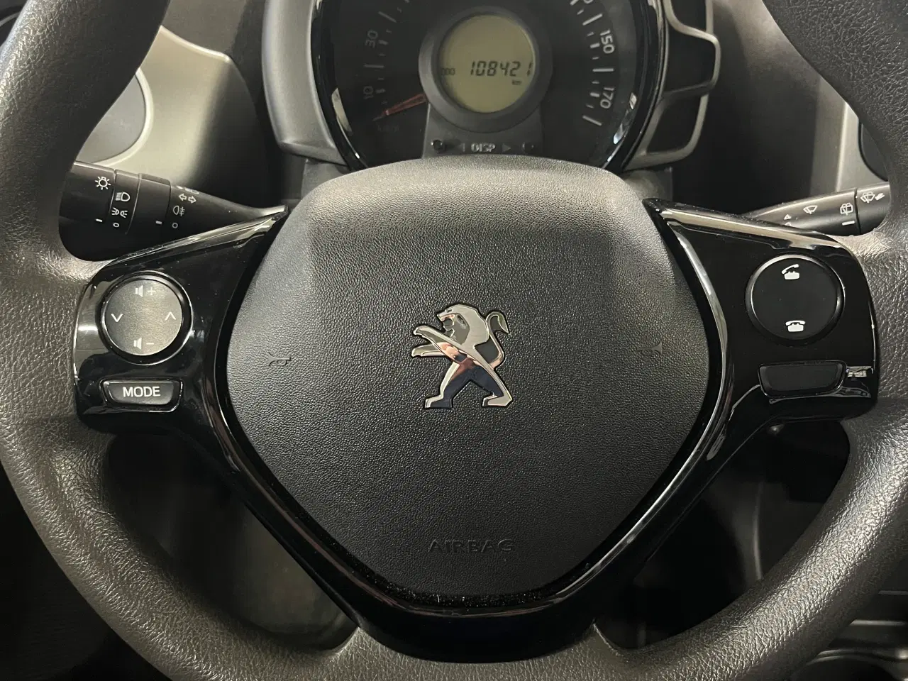 Billede 8 - Fin Peugeot 108 kun 108.000km!