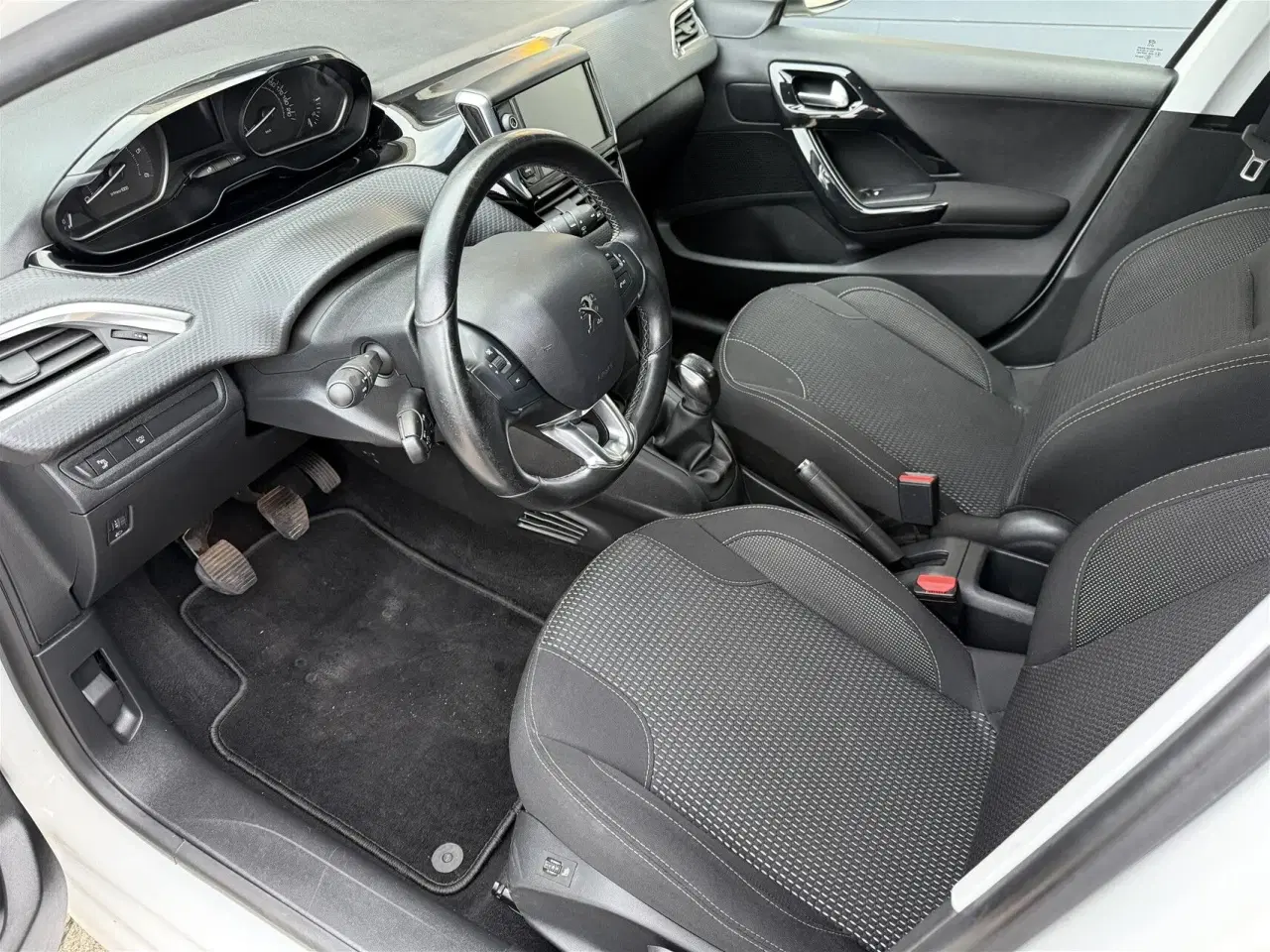 Billede 8 - Peugeot 208 1,5 BlueHDi Prestige 100HK 5d