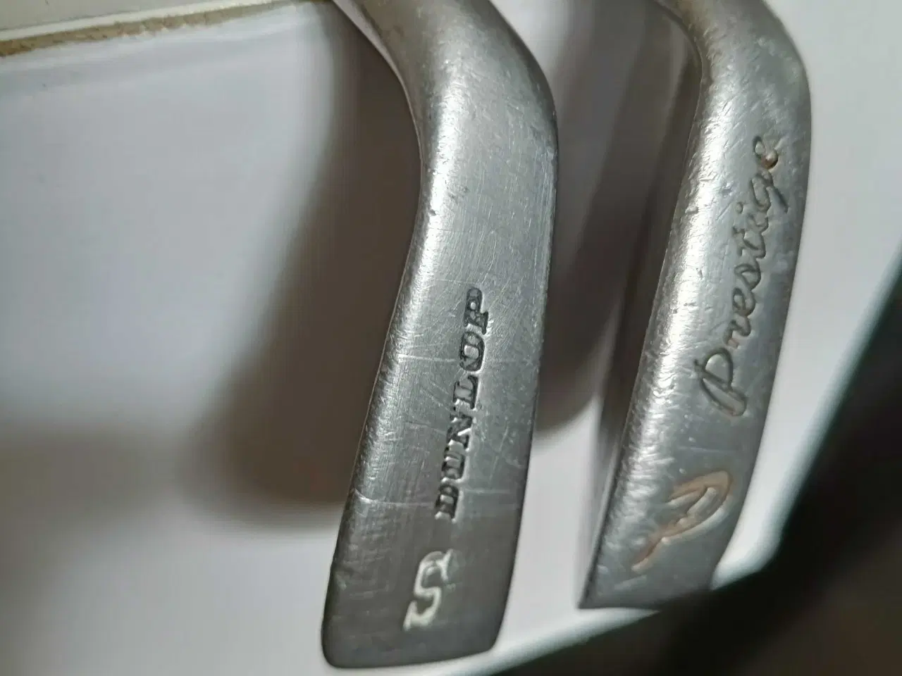 Billede 10 - Dunlop golfkøller sæt med standbag og stålskafter.