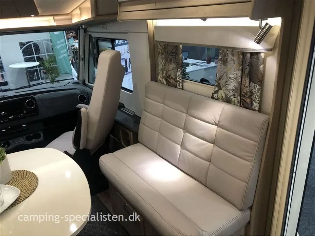 Billede 10 - 2025 - Kabe Imperial I 910 T   Kabe Imperial 910 T med ende badeværelse  model 2025 kan nu ses  hos Camping- Specialisten.dk