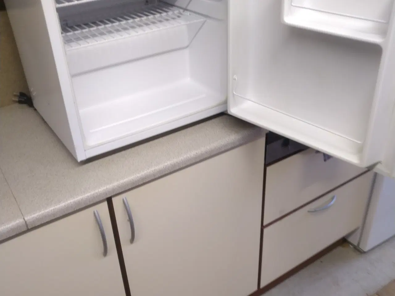 Billede 3 - Køleskab 