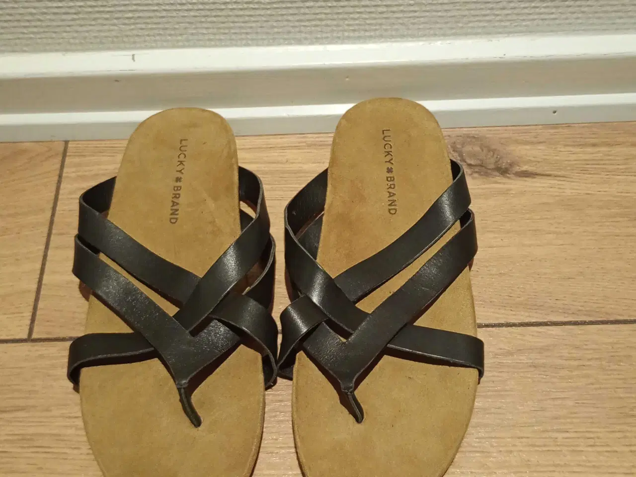 Billede 1 - Fine damesandaler, PIECES SHOES, str. 41.