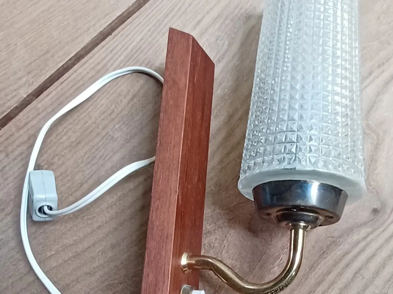 Billede 1 - Spejl-lampe, teak, retro 