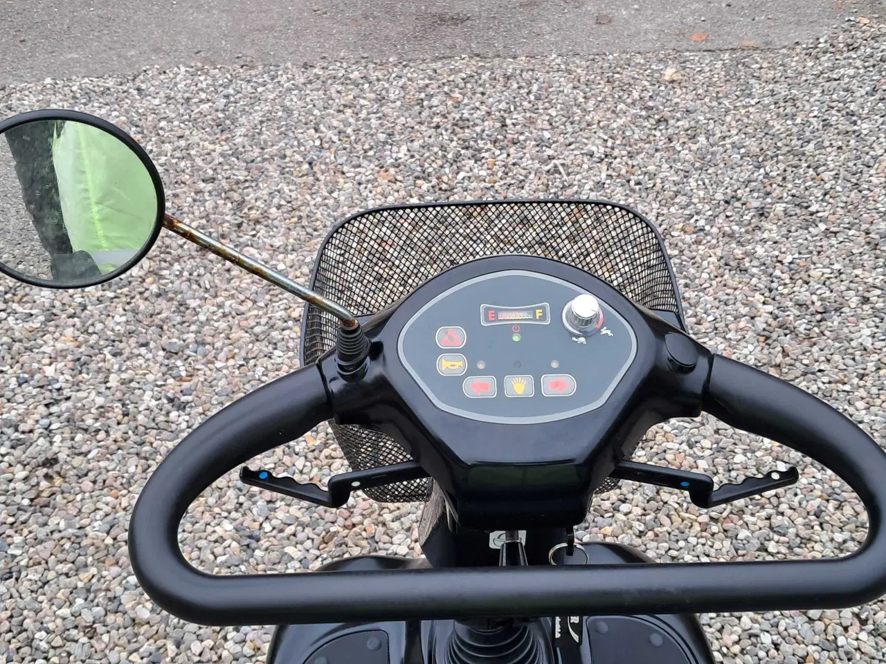 Billede 6 - 4-hjulet elscooter med nye batterier og vogn 