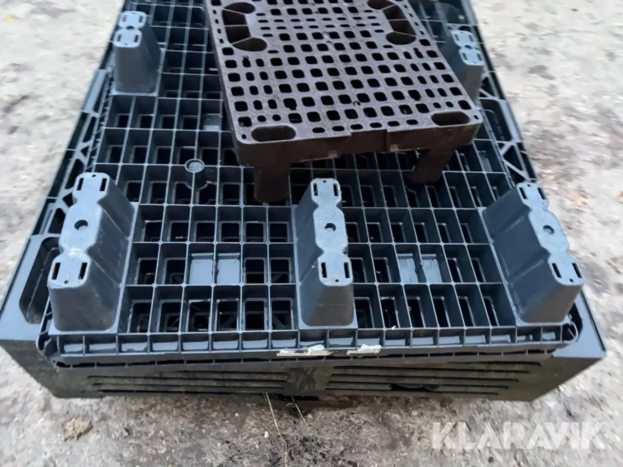 Billede 6 - Plastik paller 8 styk