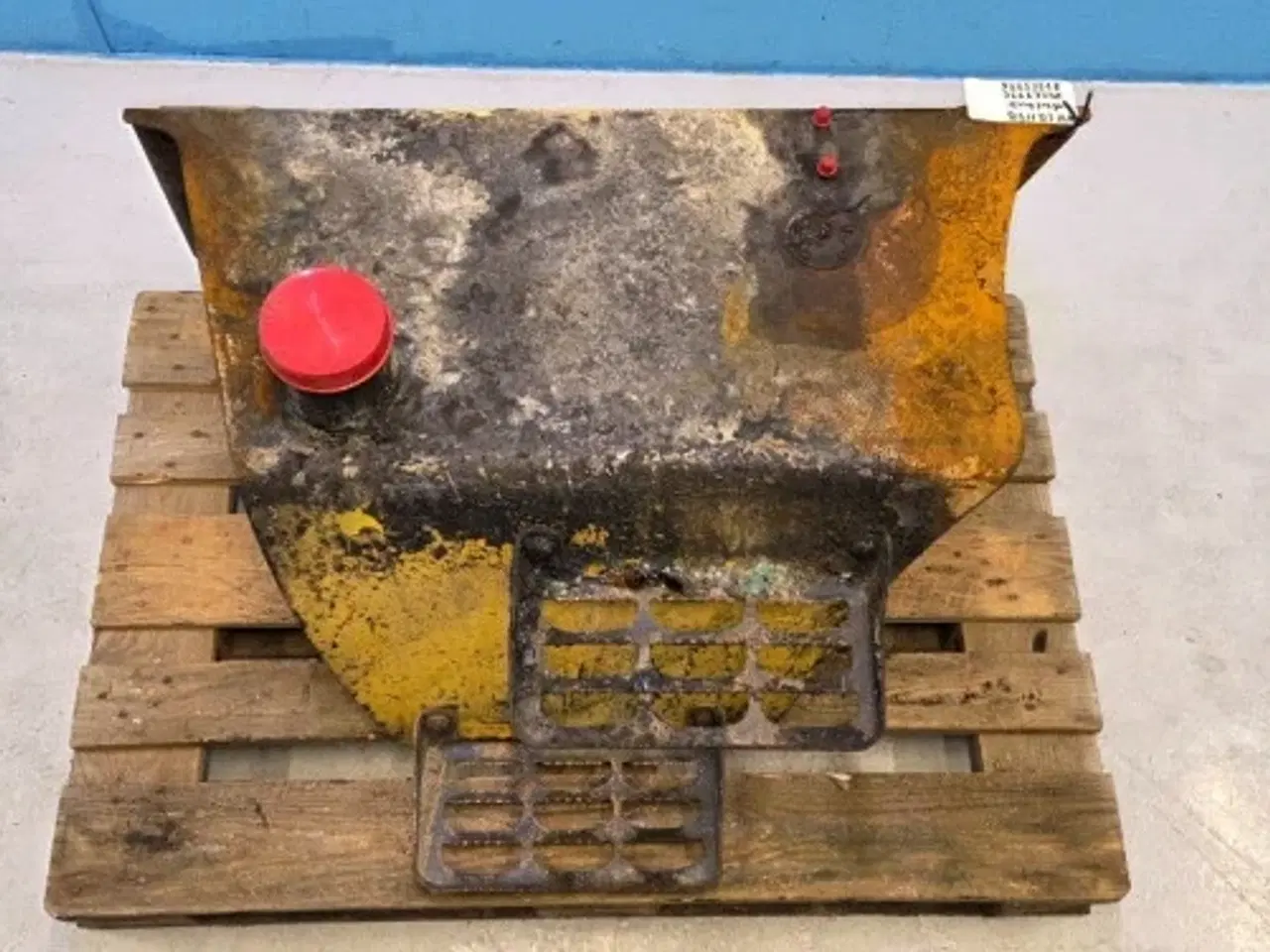 Billede 11 - New Holland LB115B Dieseltank 84262236