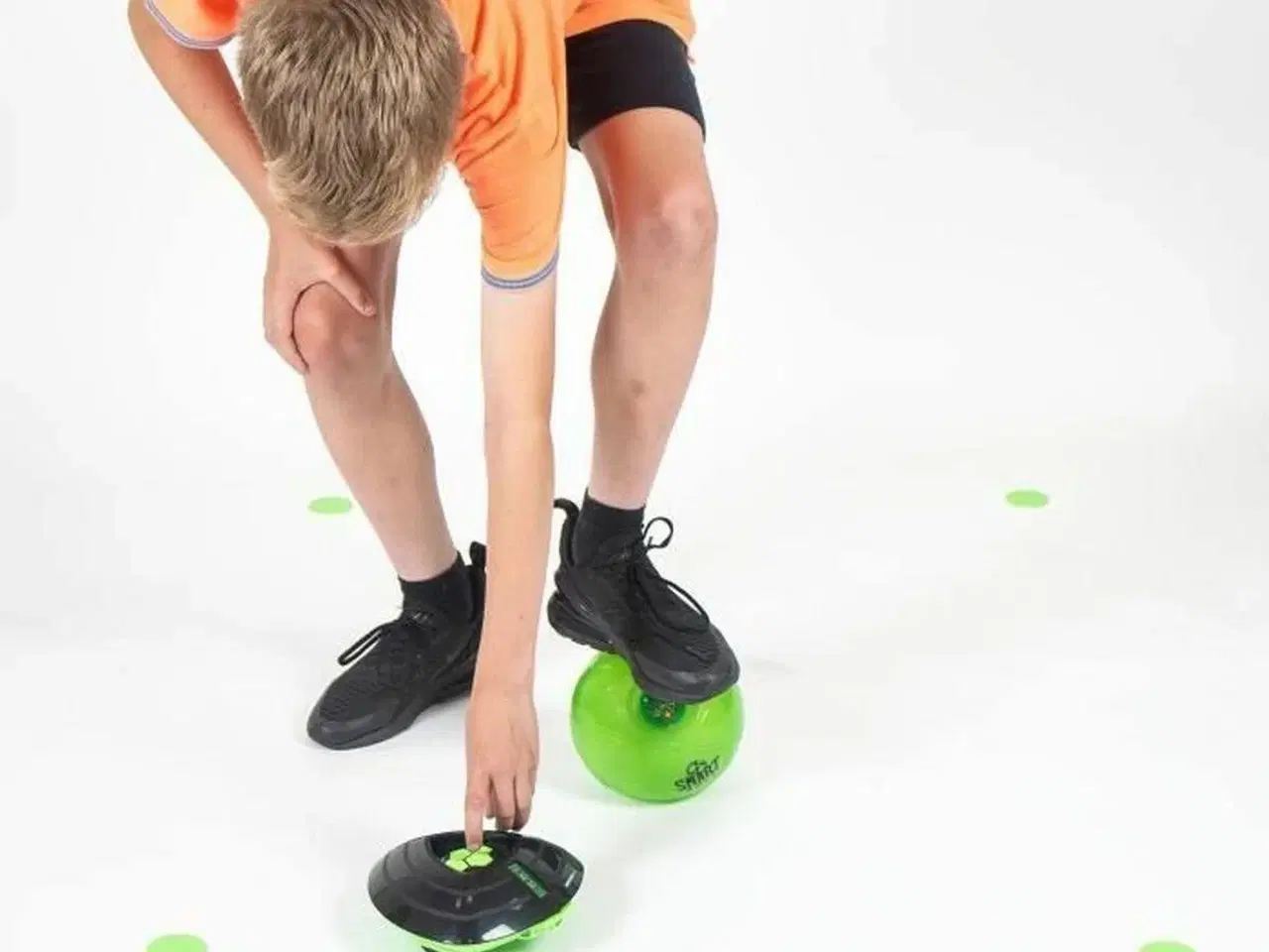 Billede 2 - Giochi Preziosi Smart Ball Soccer Bot - interaktiv fodboldtræner til børn 6+