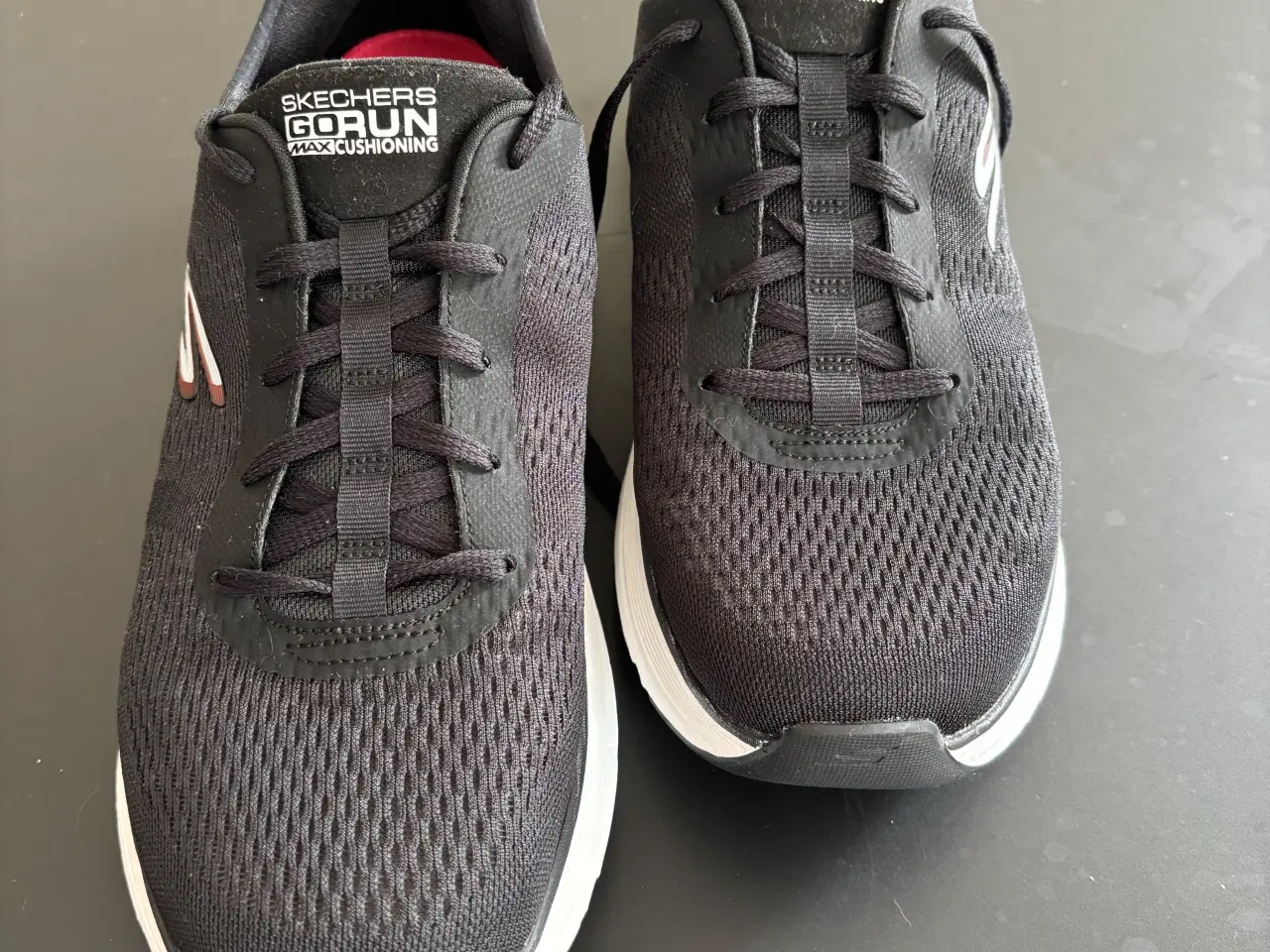 Billede 4 - Sketchers Løbesko