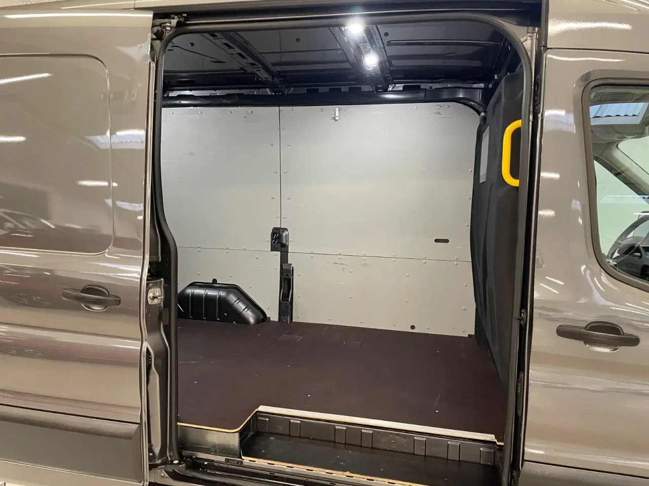 Billede 13 - Ford Transit 350 L2 Van 2,0 TDCi 170 Trend aut. H2 FWD