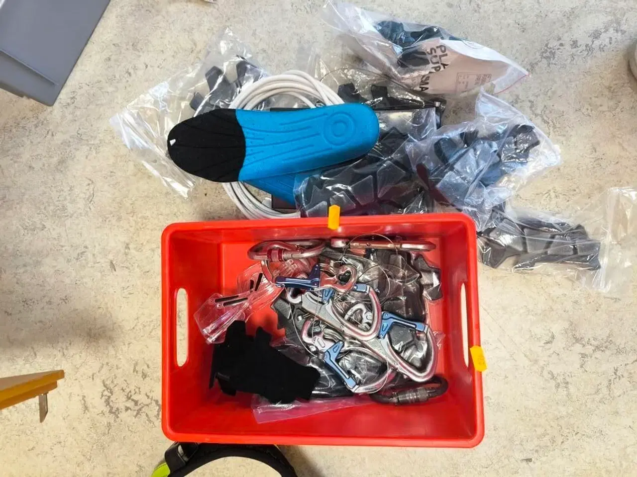 Billede 1 - Div. karabinhager m.v.