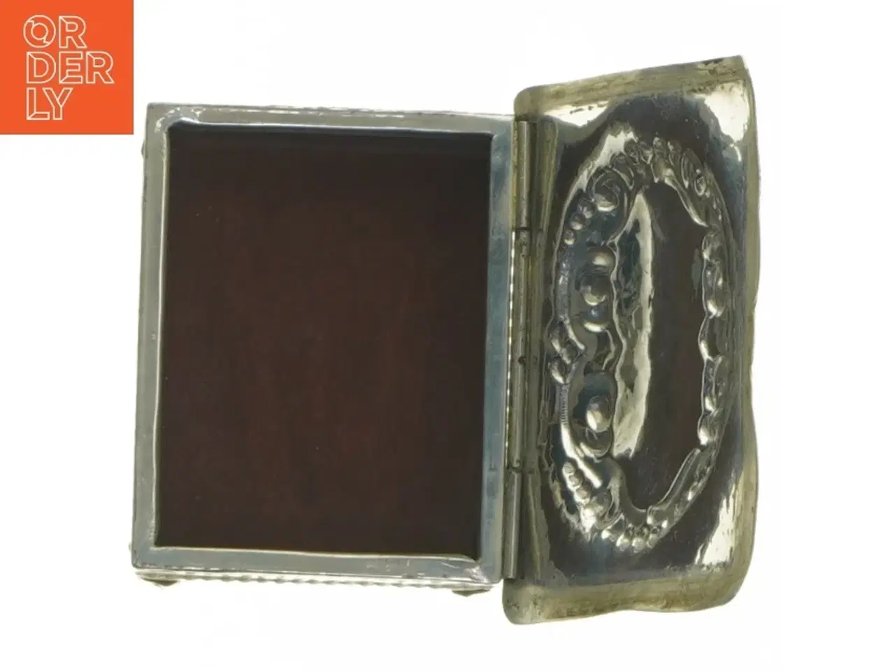 Billede 5 - Smykkeskrin i metal (str. 9x7,5x3 cm)