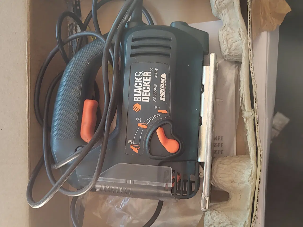 Billede 2 - Black & Decker stiksav 