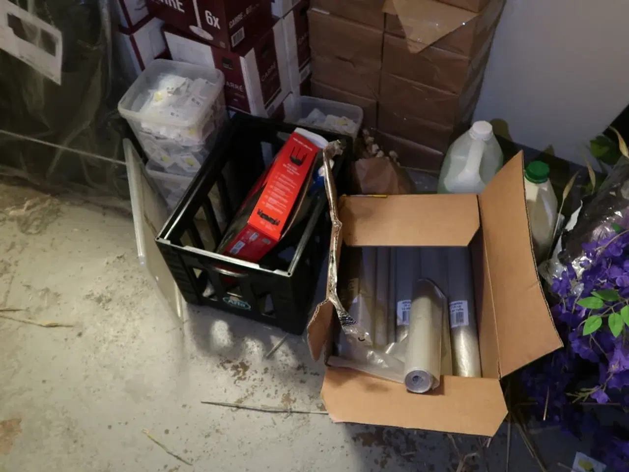 Billede 4 - Div. Engangsservice, vinglas, affaldsække, puder m.m.