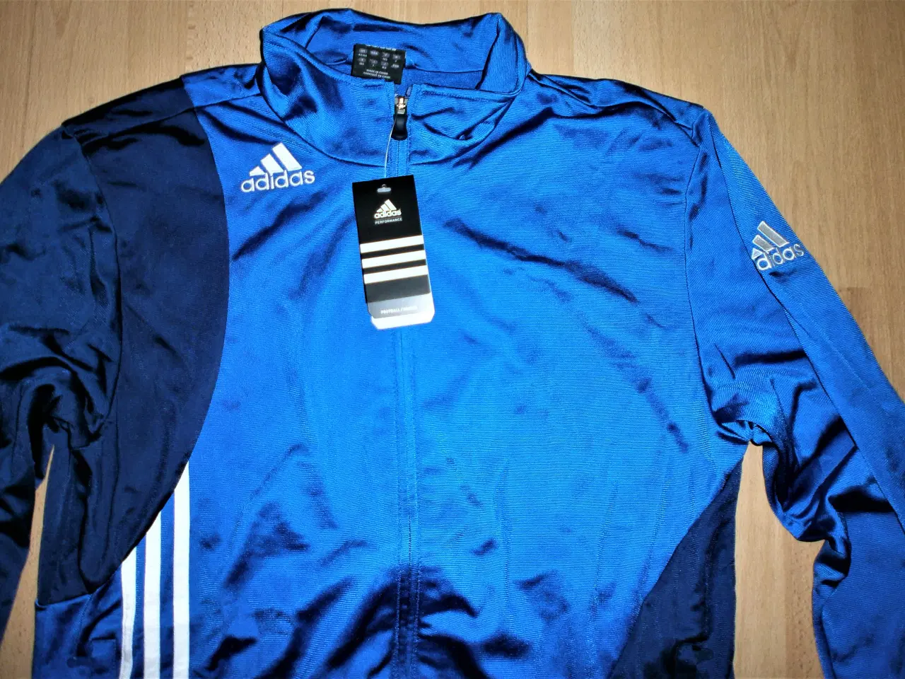 Billede 3 - NYT Adidas Træningsdragt-Joggingsæt sælges.