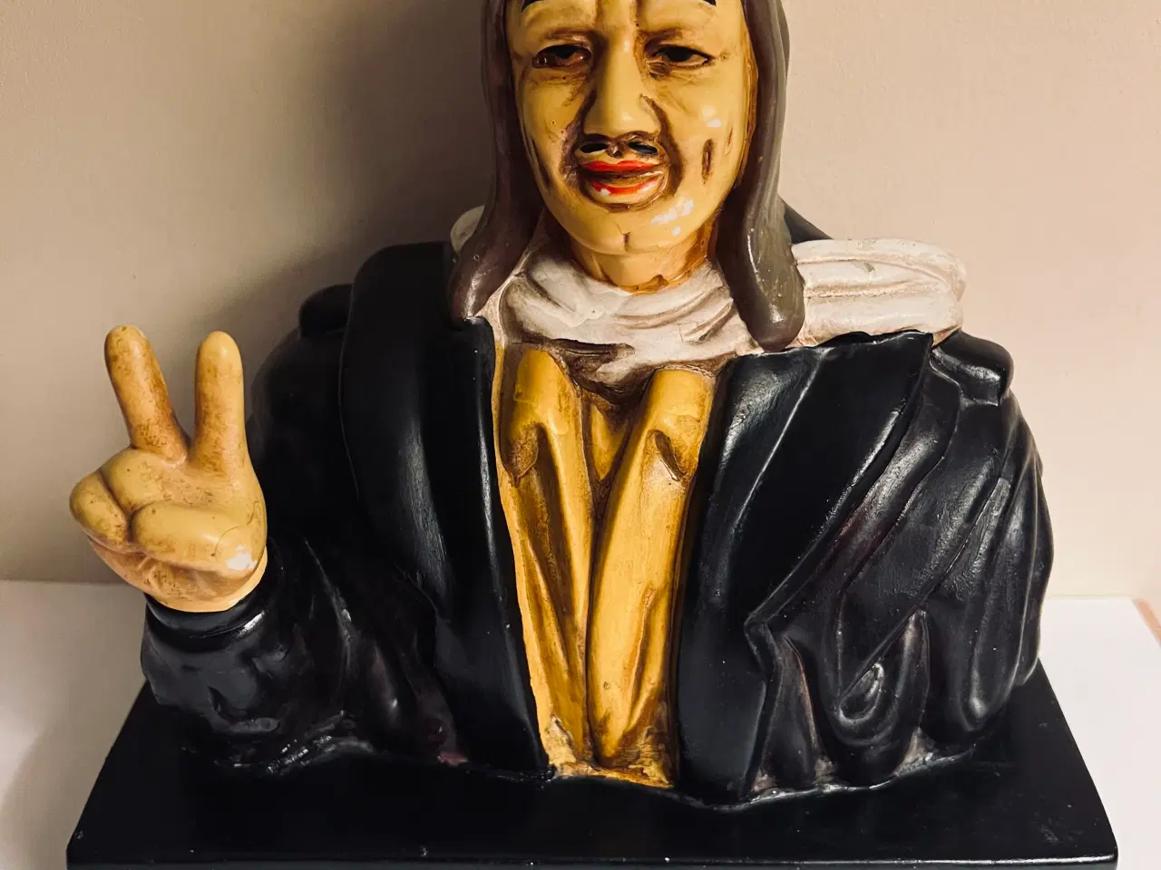 Billede 1 - Stor flot buste fra 70’erne