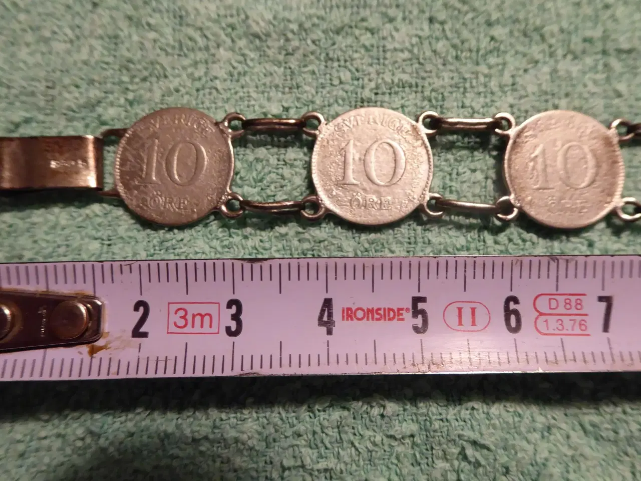 Billede 4 - Sølv armbånd med gamle svenske 10 øres sølv mønter