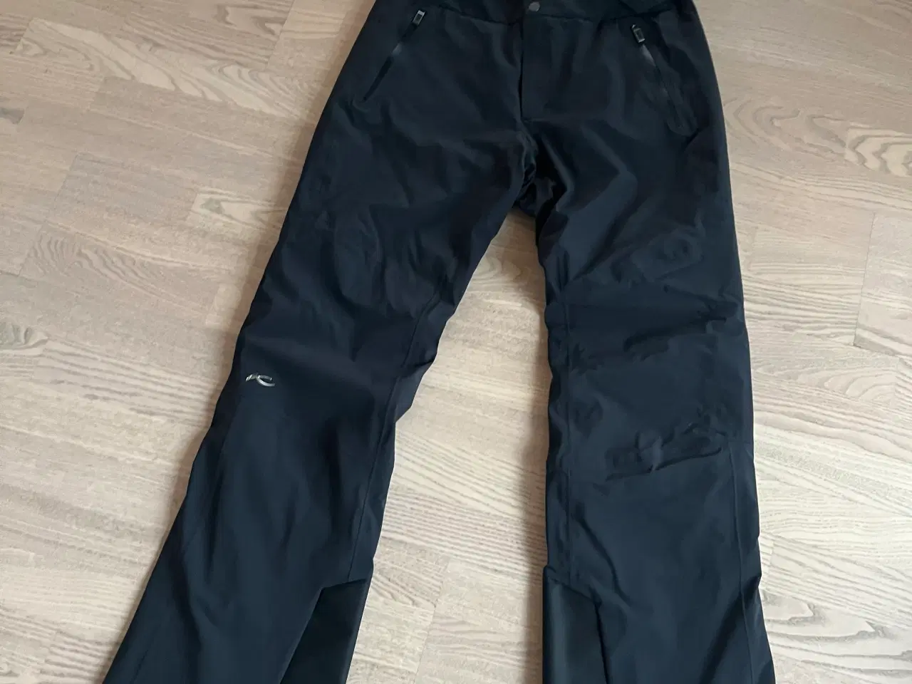 Billede 2 - Kjus skibukser formula black herre str 50