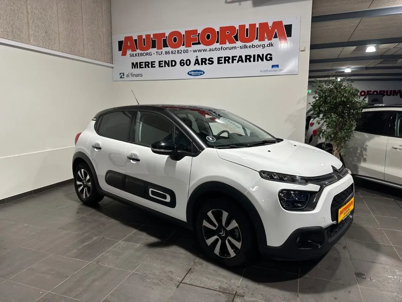 Billede 1 - Citroën C3 1,2 PureTech 83 Attraction Van