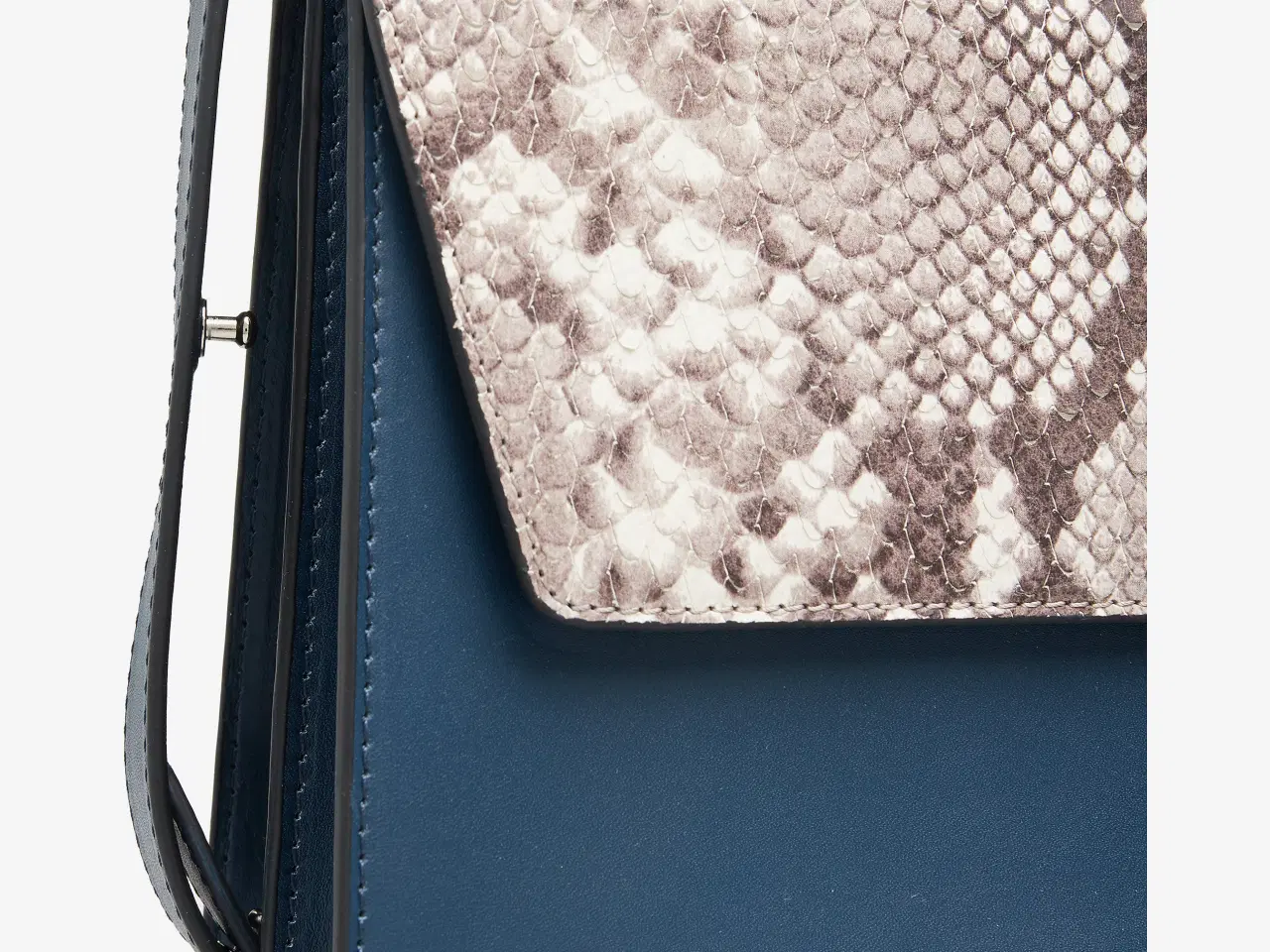 Billede 10 - Decadent crossbodytaske 