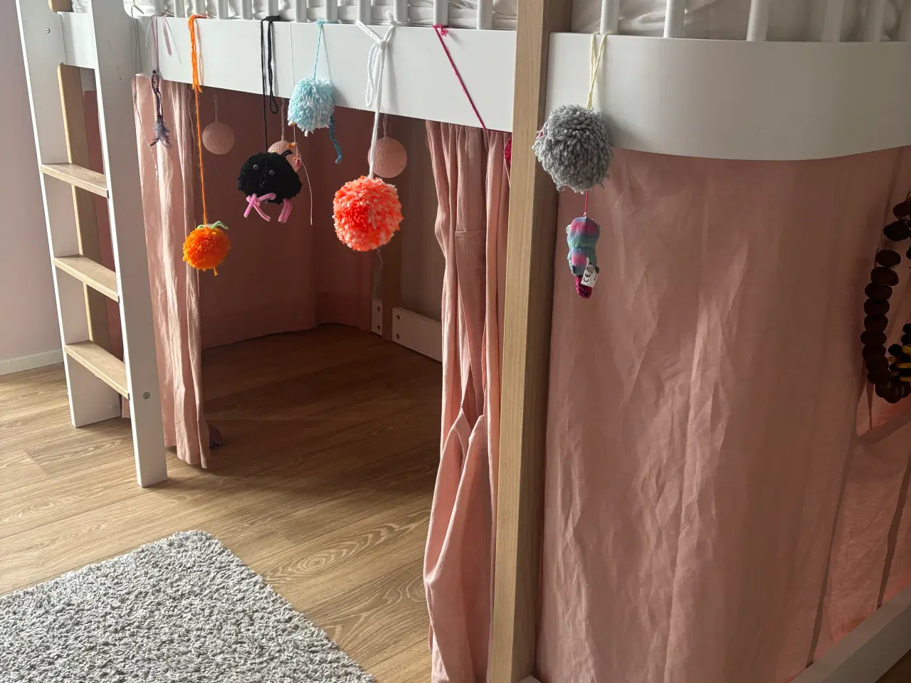 Billede 4 - Oliver Furniture - Wood - Halvhøj seng - Kvalitet