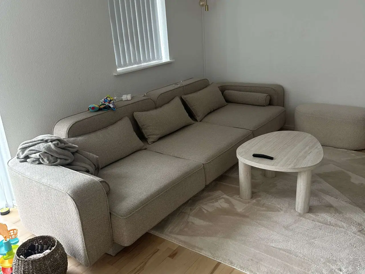Billede 1 - Formel A twin 325 beige