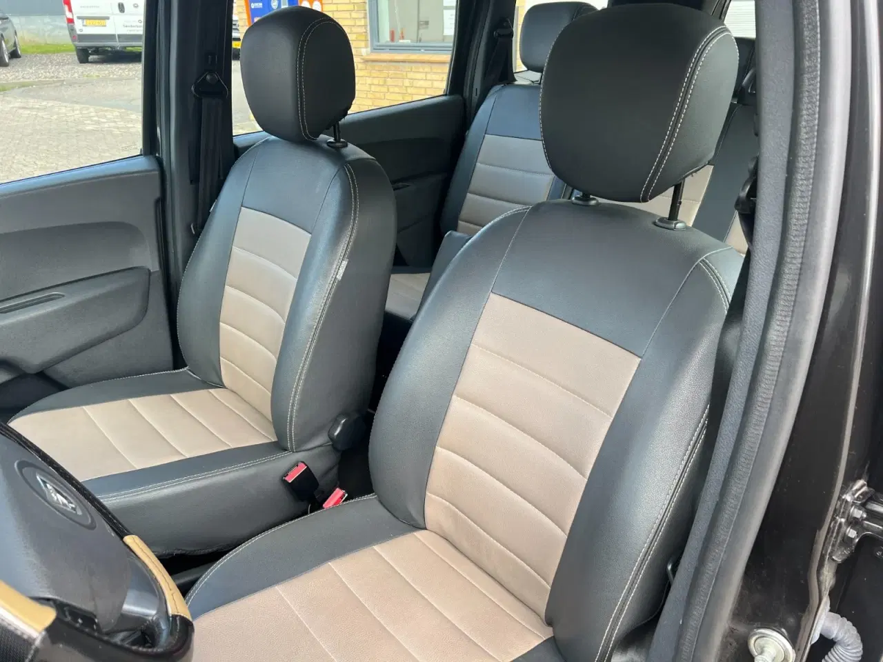 Billede 7 - Dacia Lodgy Stepway 1,5 dCi 90 Prestige 7prs