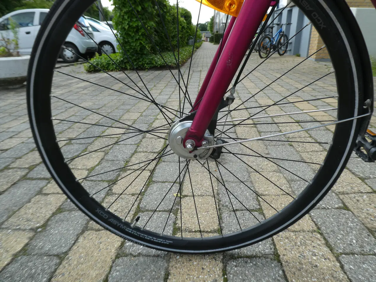 Billede 5 - En velholdt Nishiki pige/damecykel