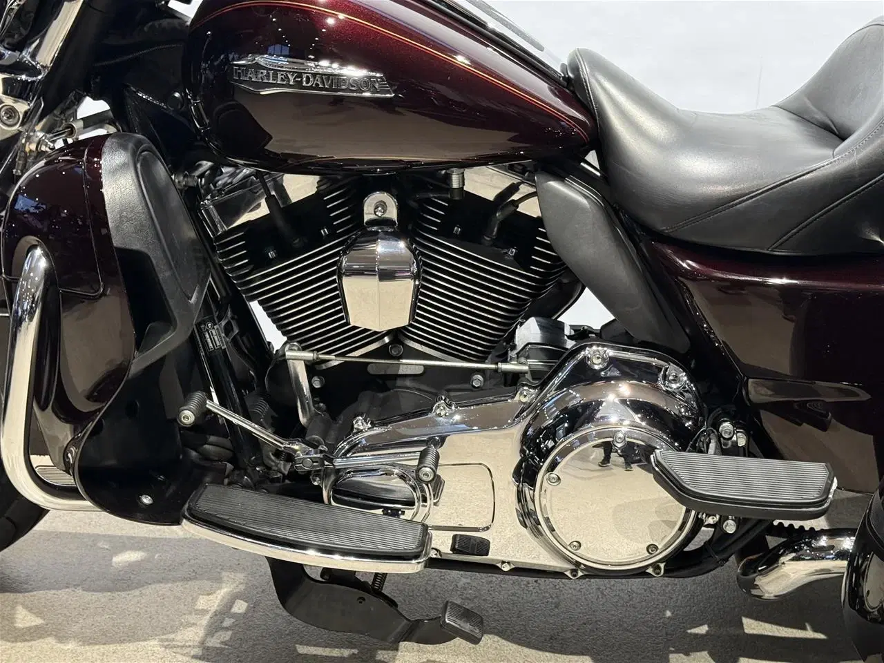 Billede 25 - Harley Davidson FLHTCUTG Tri Glide Ultra 103" Trike