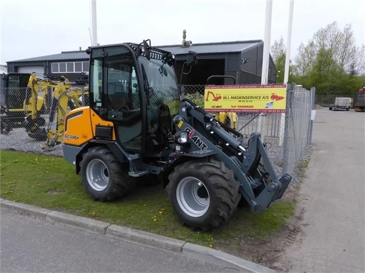 Billede 3 - GiANT G2700 HD+ x-tra cabine