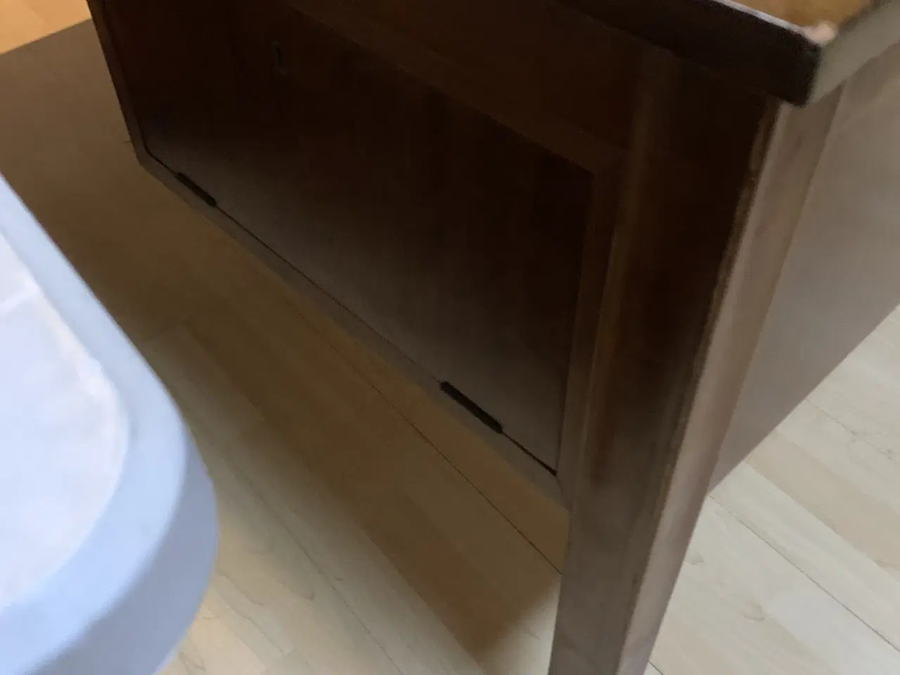 Billede 13 - Stort Skrivebord I mahogni