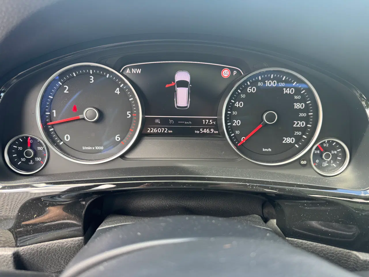Billede 11 - Vw Touareg 4.2 tdi 340 hk R-line