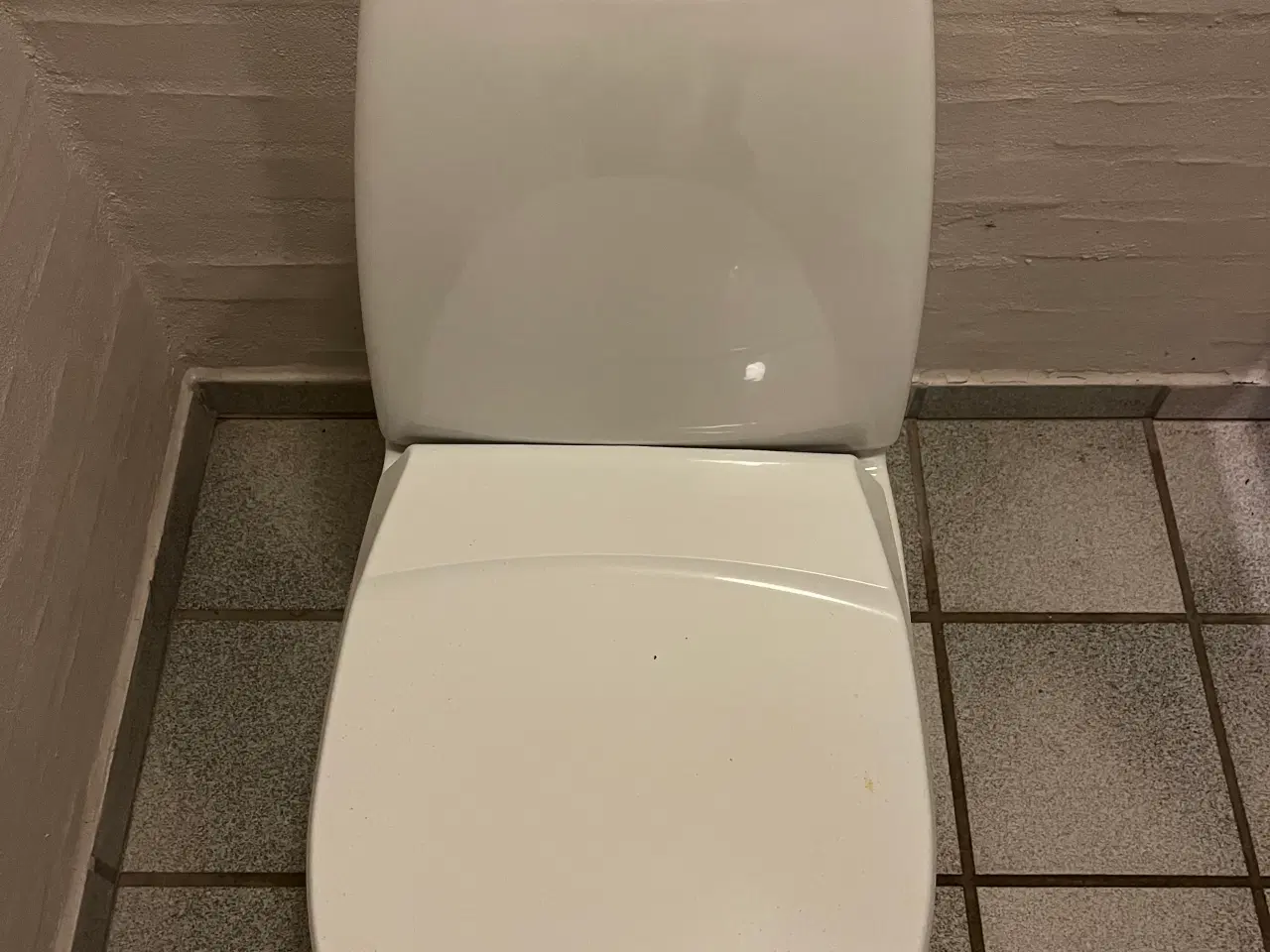 Billede 1 - IFÖ Toiletter