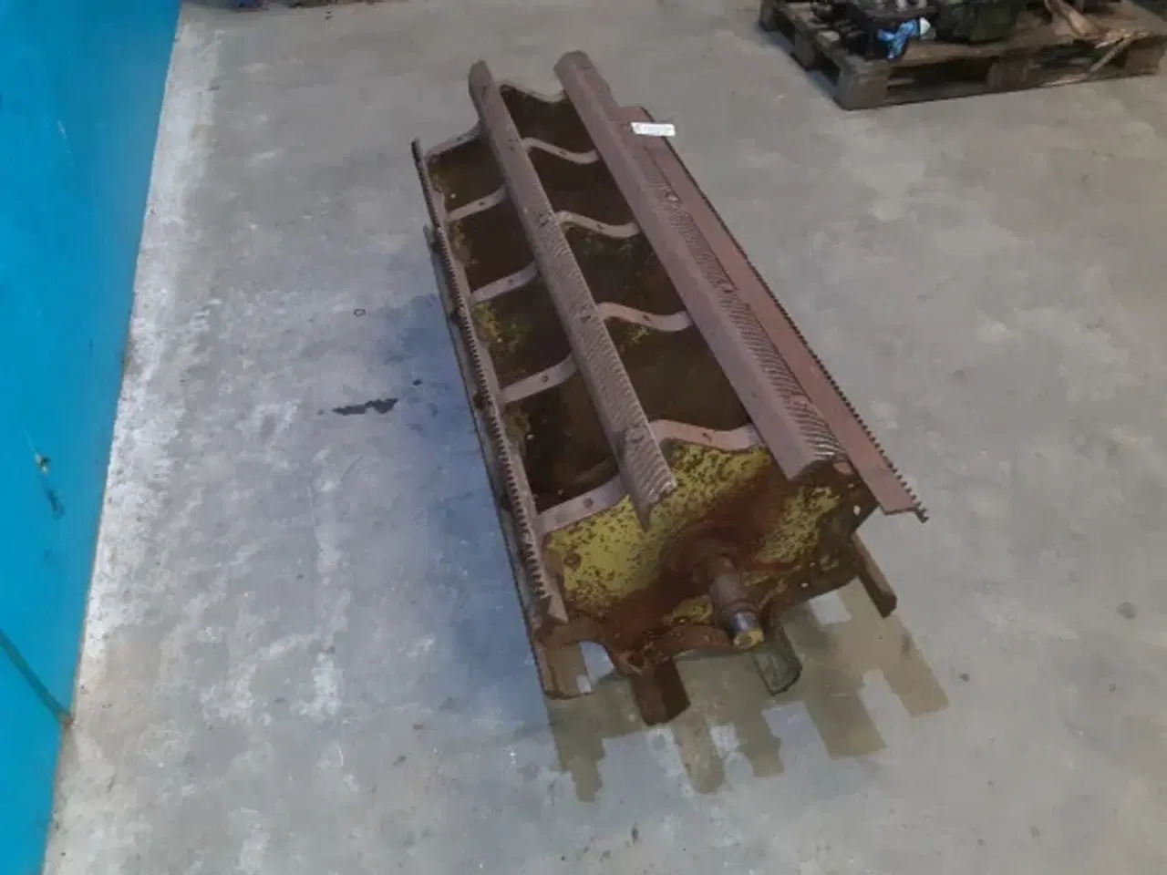 Billede 3 - New Holland 8055 Tærskecylinder