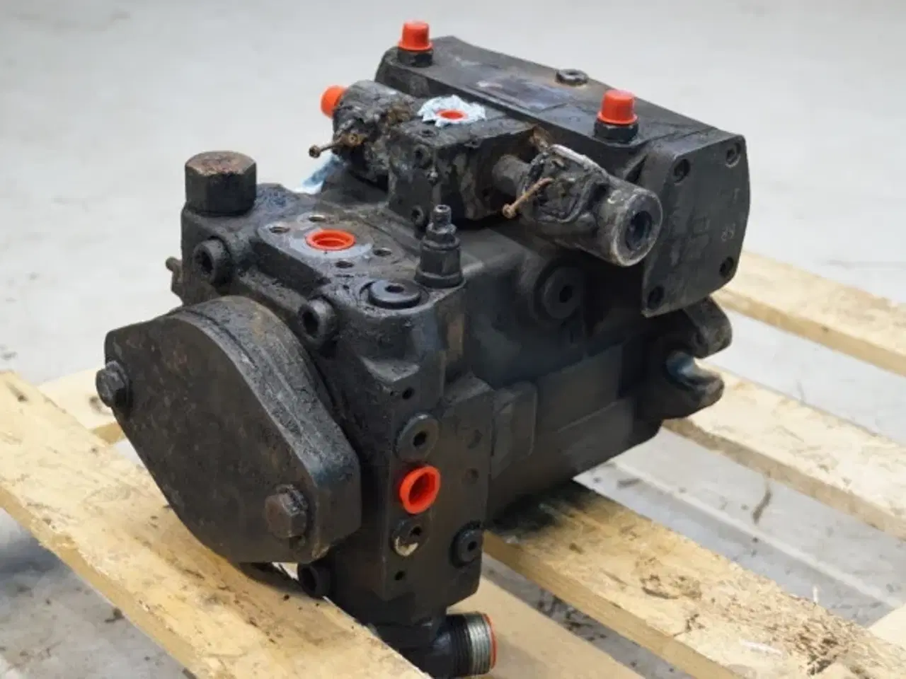 Billede 7 - Case 525 Farmlift Hydrostatpumpe 47677031