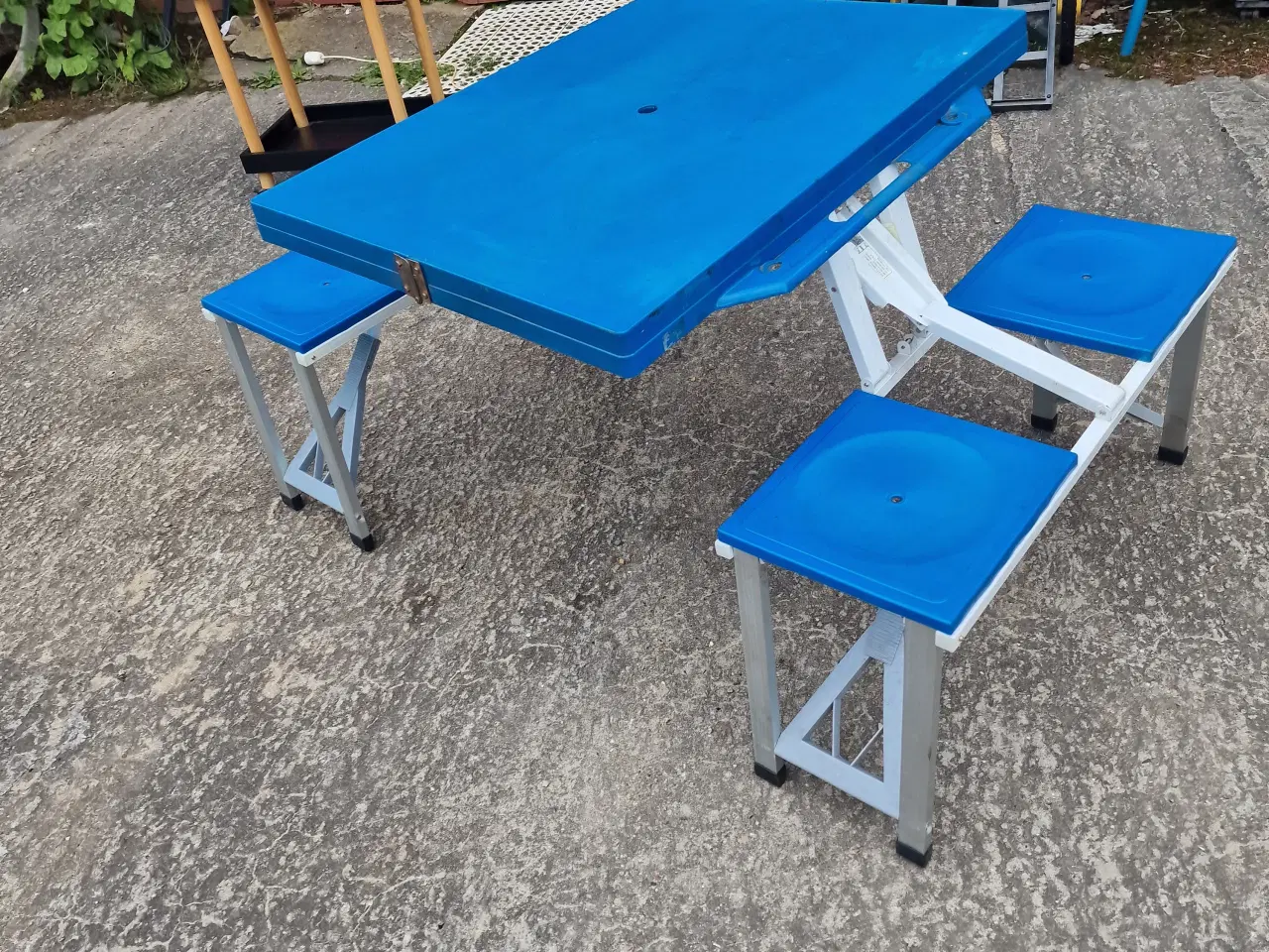 Billede 2 - Picnictable