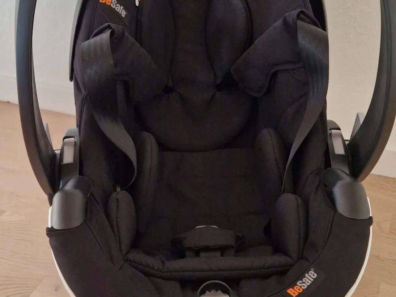 Billede 3 - Baby autostol sælges 