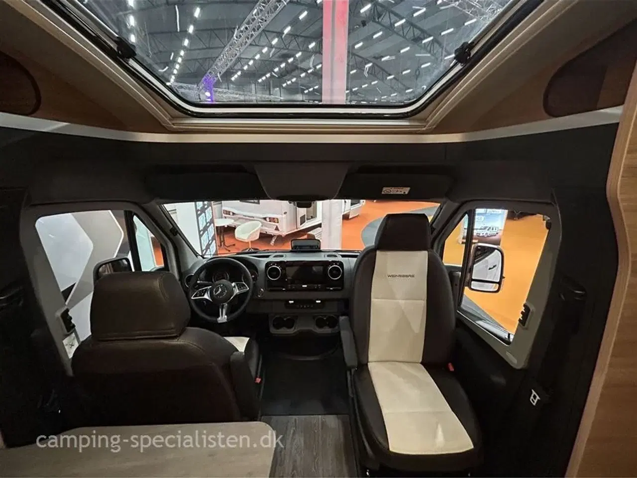Billede 8 - 2026 - Weinsberg Pepper Edition MEG 640 Mercedes   Weinsberg CaraCompact 640 MEG Edition Pepper MB 2026 - Kan snart ses nu hos Camping-Specialisten.dk