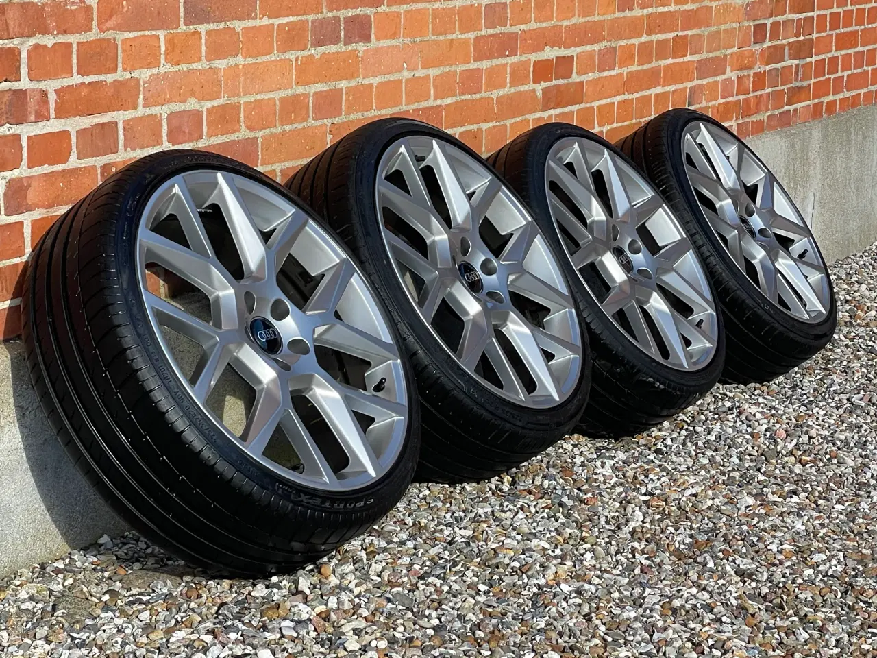 Billede 8 - Alufælge 225/35 R20 krydsmål 5x112 90% mønster