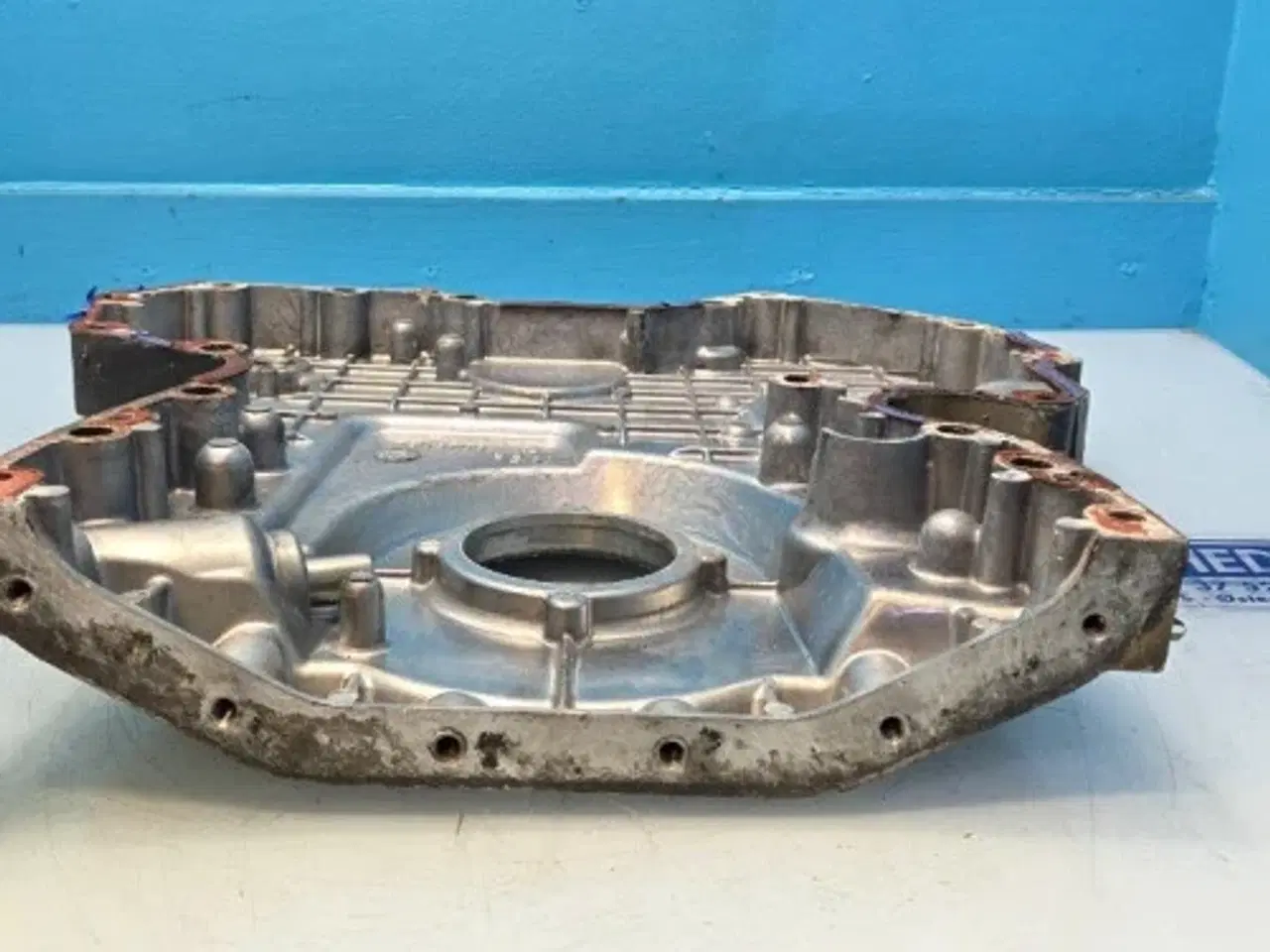 Billede 3 - John Deere  6068   Dæksel   R503769