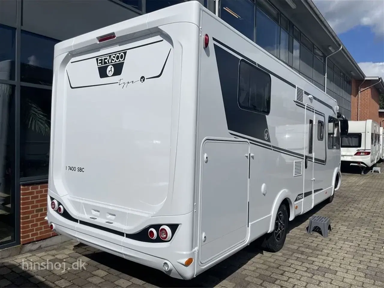 Billede 1 - 2024 - Hymer Etrusco   Etrusco by Hymer er Italiensk Elegance og Komfort fra Hinshøj Caravan