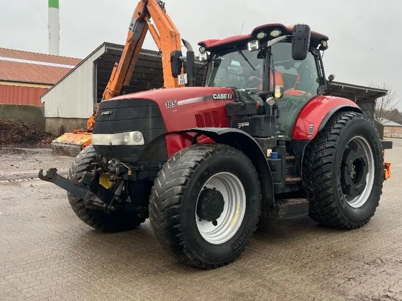 Billede 1 - Case IH PUMA 185 CVX Med landevejsdæk og MULAC græsklipper.