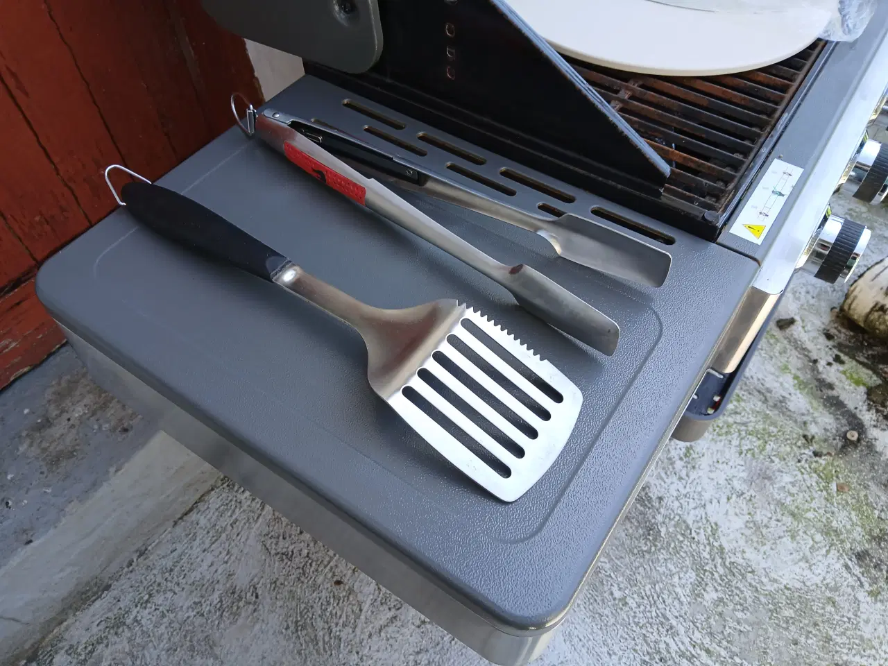 Billede 6 - Gasgrill med 5 brændere og tilbehør 