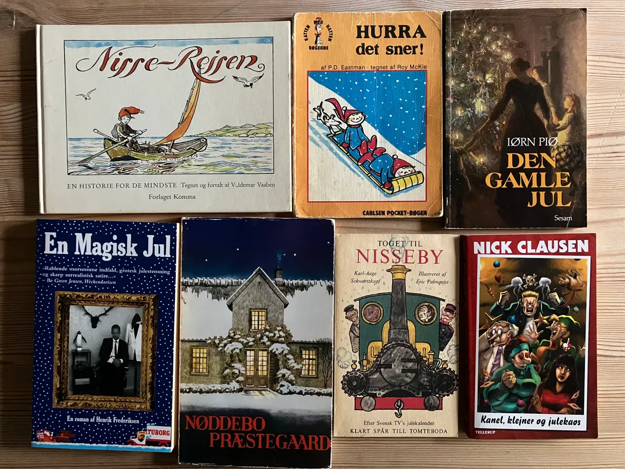 Billede 1 - 21 fine, gamle julebøger