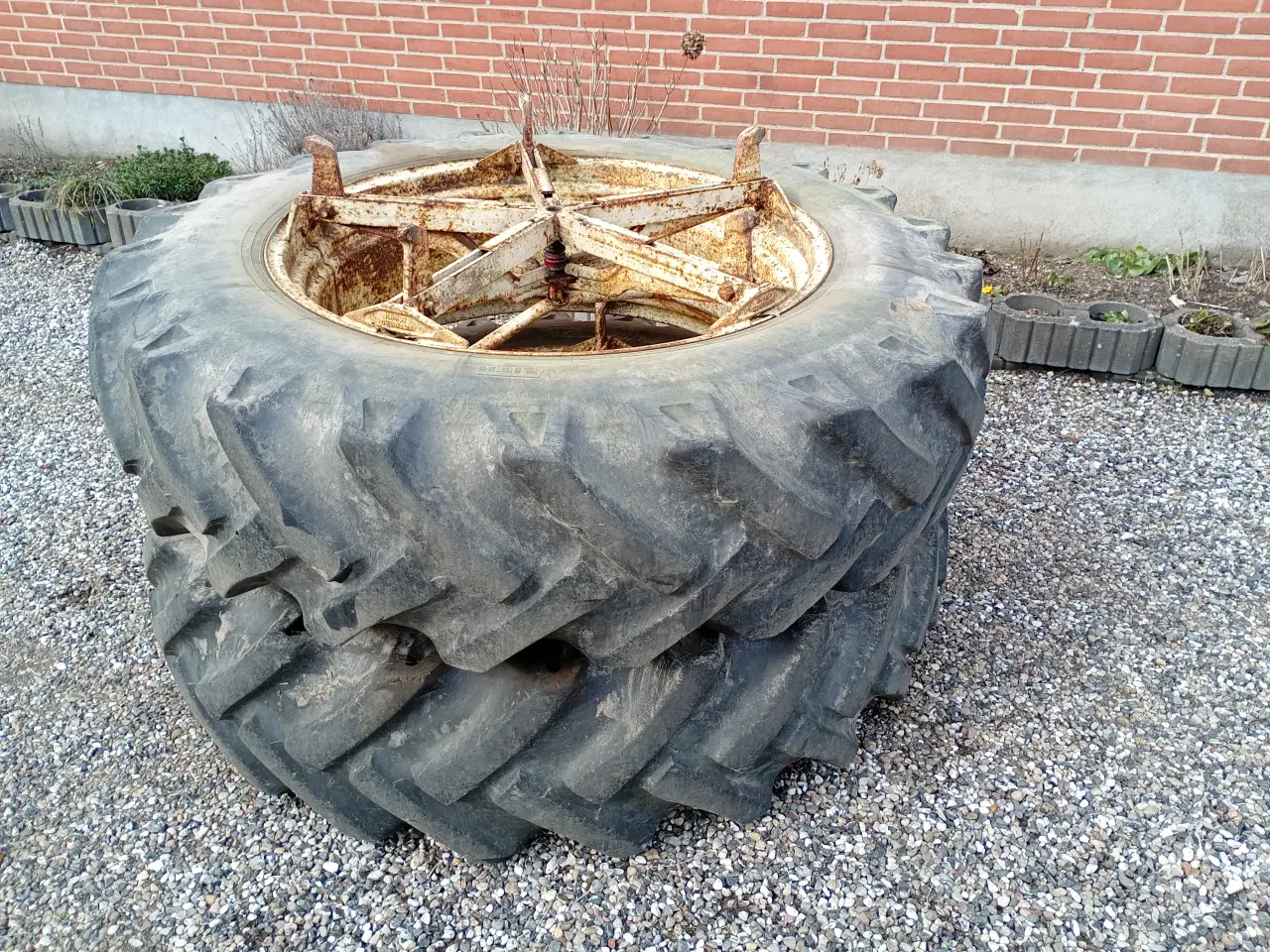 Billede 1 - Tvilling hjul