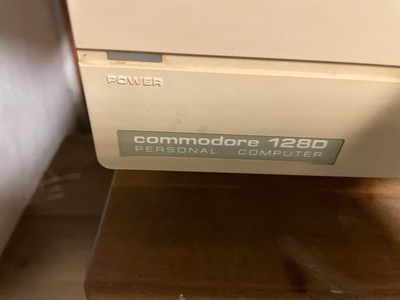 Billede 1 - Commodore 128D