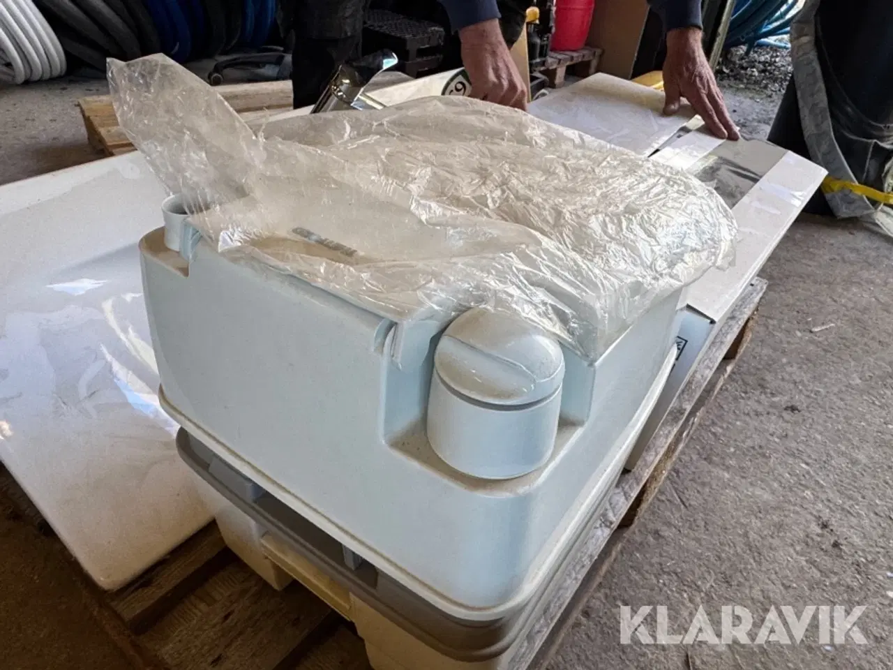 Billede 8 - Badeværelse inventar LOT