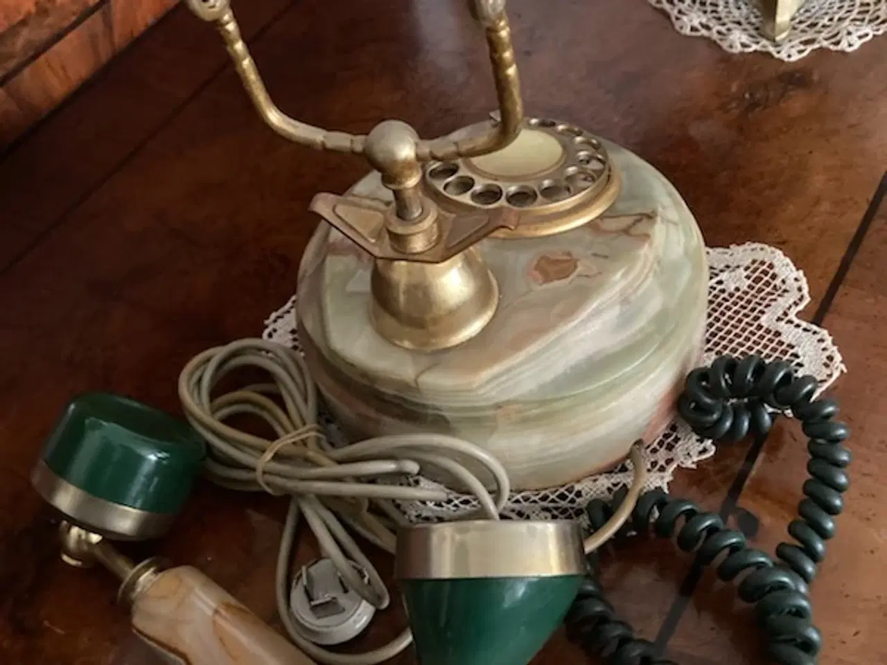 Billede 3 - Flot gammel Bord telefon