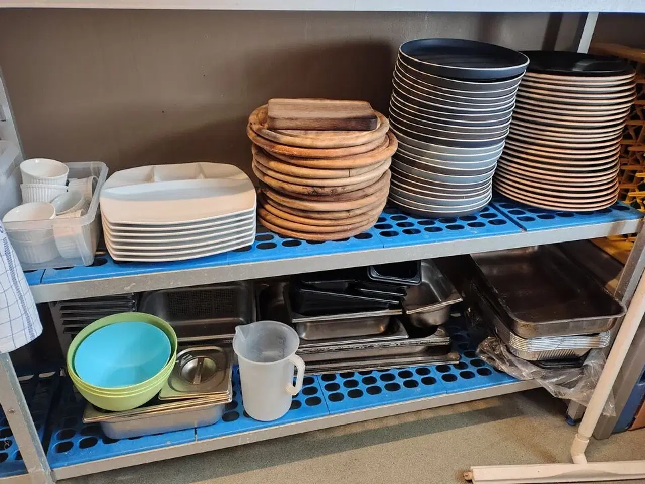 Billede 4 - Reol i to fag